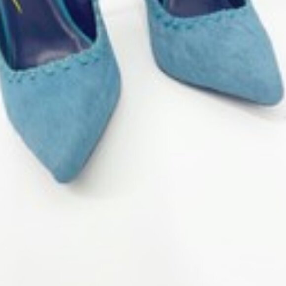 ๐NIB ๐๏ธ London Trash Dani ๐ Womenโs Teal REAL Fur Suede Stiletto Heels Pumps - Picture 3 of 5